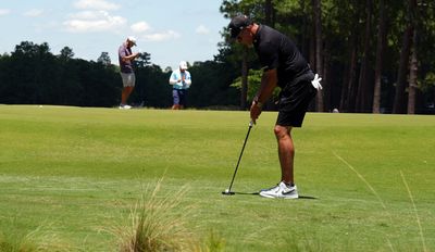 2 U.S. Open videos show just how brutal the firm greens are going to be at Pinehurst