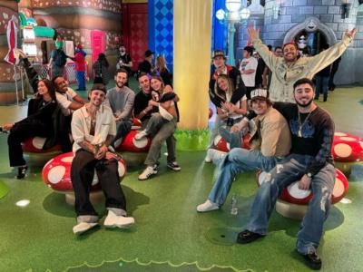 Justin Bieber And Friends Exuding Friendship Vibes In Stylish Pose