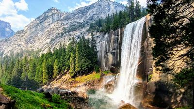 "I lost brain cells witnessing this" – men caught clowning around on brink of Yosemite's 317-foot Vernal Fall