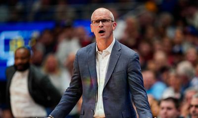 Skip Bayless questions Adrian Wojnarowski’s reporting about Dan Hurley, Lakers
