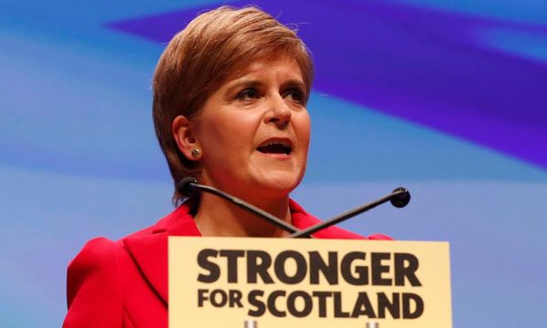 Sturgeon: second Scottish referendum is likely to be held in event of hard Brexit