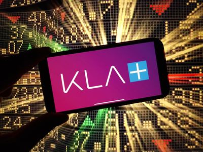 KLA Corporation Stock: Is KLAC Outperforming the Technology Sector?