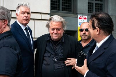 Bannon asks to stay free pending appeal