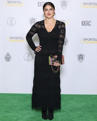 Bianca Andreescu's Elegant Black Outfit Shines With Sophistication