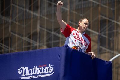 Weiner Wars: Nathan’s Hot Dog Eating Contest organizer blames Joey Chestnut for ban