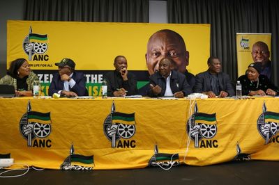S.Africa's ANC Strikes 11th-hour Deal To Form Government
