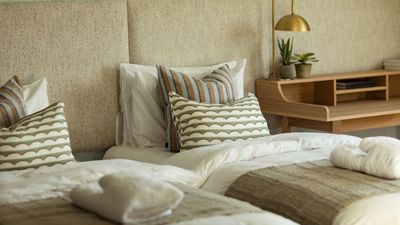 How to cool a guest bedroom in summer – 7 tricks to keep guests in comfort