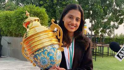 Nagpur’s queen India’s pride: Divya Deshmukh is world junior chess champion