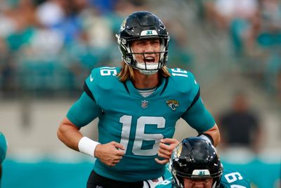 Jaguars, QB Trevor Lawrence agree to contract extension