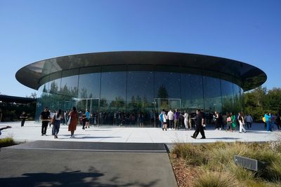 Apple employees sue saying female workers are ‘systematically’ paid less than men