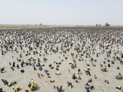 A pond in warming Mali is disappearing, and a UNESCO-listed fishing tradition is in danger