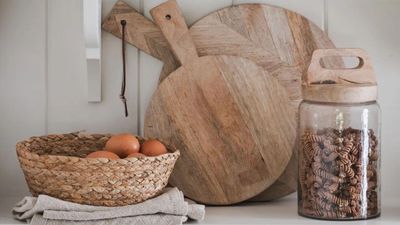 How to care for a wooden cutting board – 3 expert tips to clean and preserve yours