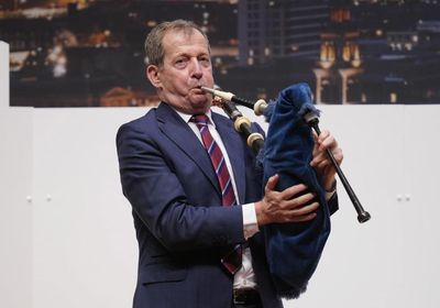 Alastair Campbell triggers airport security alarm with bagpipes en route to Euros
