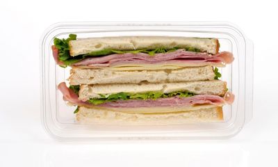 Supermarket sandwich suppliers issue recall amid UK E coli outbreak