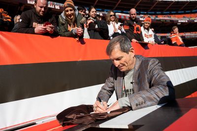 Former Browns QB Bernie Kosar files lawsuit against local media network