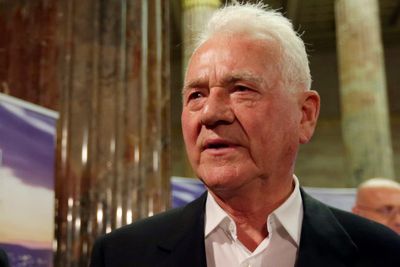 Canadian auto parts billionaire Frank Stronach accused of sexually assaulting 3 complainants