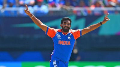 'The most complete fast bowler right now': Former India pacer compares Jasprit Bumrah to Wasim Akram