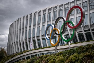 IOC issues initial list of 14 Russians, 11 Belarusians given neutral status for Paris Olympics