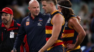 Crows coach Nicks not waving the white flag