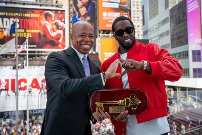 Diddy returns key to New York City at mayor’s request following domestic abuse video