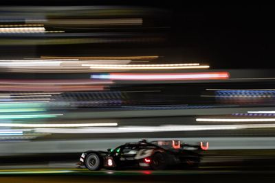 Le Mans 24h, H12: Porsche battles against Toyota at the halfway point