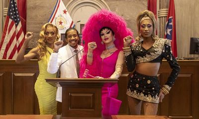 TV tonight: fabulous drag queens shake up small-town America