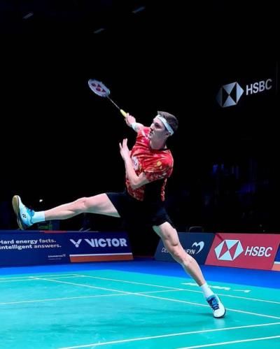 Viktor Axelsen's Impressive Performance In Badminton Match