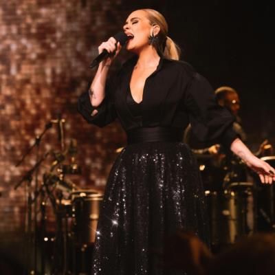 Adele's Electrifying Stage Presence: Captivating Moments In Concert