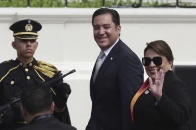 Honduras President Unveils Plans For 20,000-Capacity 'Megaprison'