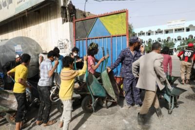 Israeli Military Announces 'Tactical Pause' For Aid Distribution In Gaza