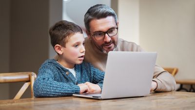 Five Ways Dads Can Teach Their Kids to Manage Money