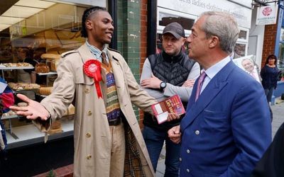 Labour in position to stop Farage becoming an MP, campaign group confirms after collapse in Tory vote
