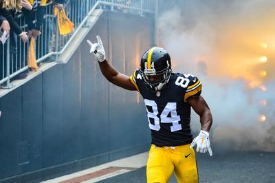 Antonio Brown vents about Steelers WR Cordarrelle Patterson wearing his old jersey number