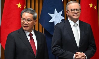 Chinese premier’s Australia visit overshadowed by officials’ apparent attempt to block Cheng Lei’s view at event