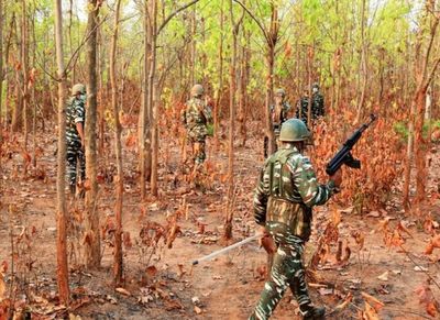 Jharkhand: Four Naxals killed, two arrested during encounter in Chaibas