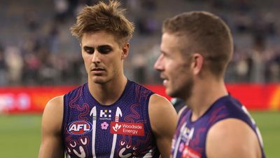 Dockers wingman Sharp has old Suns mates in his sights