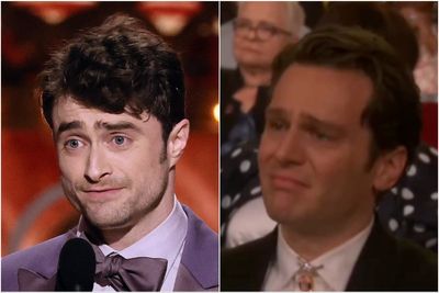 Daniel Radcliffe moves Jonathan Groff to tears with Tony Awards speech