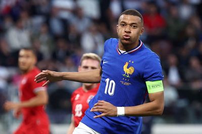 France skipper Mbappé urges youth to vote in upcoming parliamentary elections
