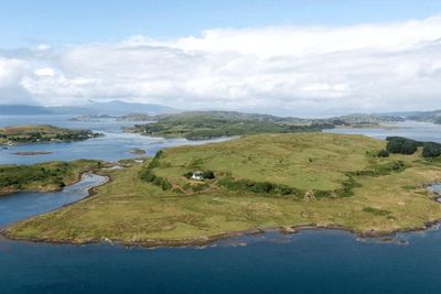 Private 'Thor’s Island' rich in clan history hits market for first time in 85 years