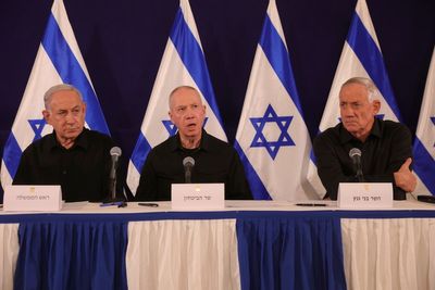 Netanyahu dissolves Israeli war cabinet in wake of opposition leader having quit