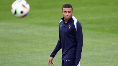 French sports minister lauds Mbappé’s ‘absolutely exemplary’ election plea