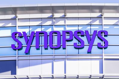 Is Synopsys Stock Outperforming the Dow?