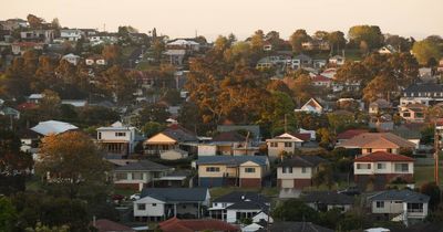 Debt-free borrowers earning $100k struggle to secure a 500k loan in Newcastle