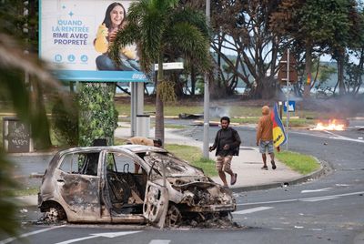 Macron calls for dismantling of protest barricades in New Caledonia