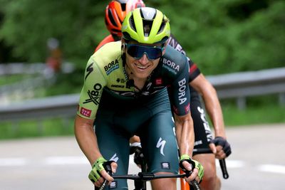 Alexandr Vlasov among four cyclists from Russia, Belarus eligible to compete at Paris Olympics