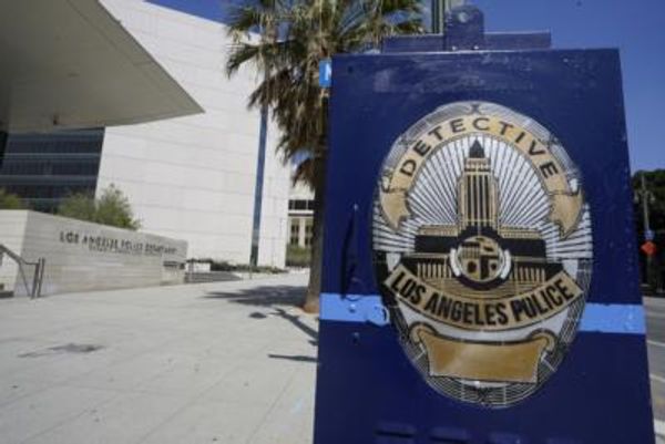 Los Angeles Settles Lawsuit Over Undercover Officer Photos