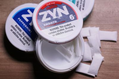 Nicotine-pouch giant Zyn halts online sales in the face of controversy