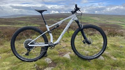 I tested the new Specialized Chisel FS and it's an awesome ‘economy Epic’ XC mountain bike for cash-strapped speed fiends