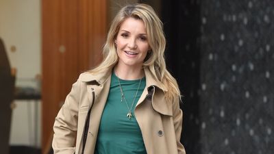 Helen Skelton's sturdy walking boots with statement gold earrings and huge sunglasses made hiking look glam