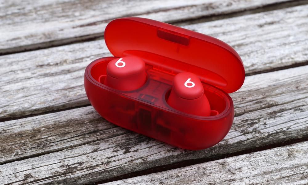 Beats выпустила оранжевые Solo Buds для США и Японии